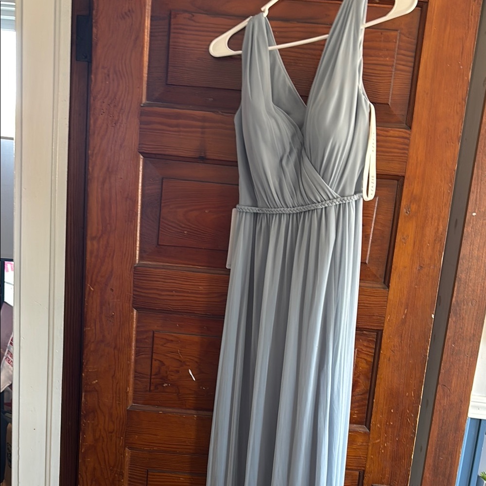 Elegant Gray Sleeveless Dress